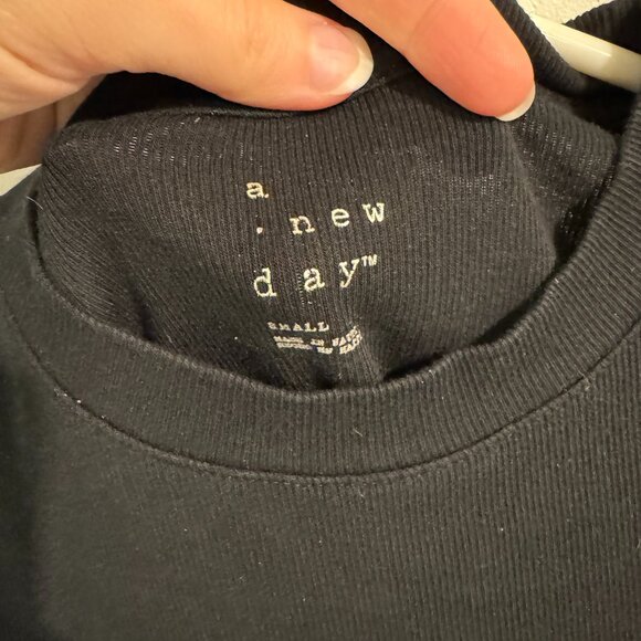 Ladies Ribbed Shirt - Picture 2 of 2